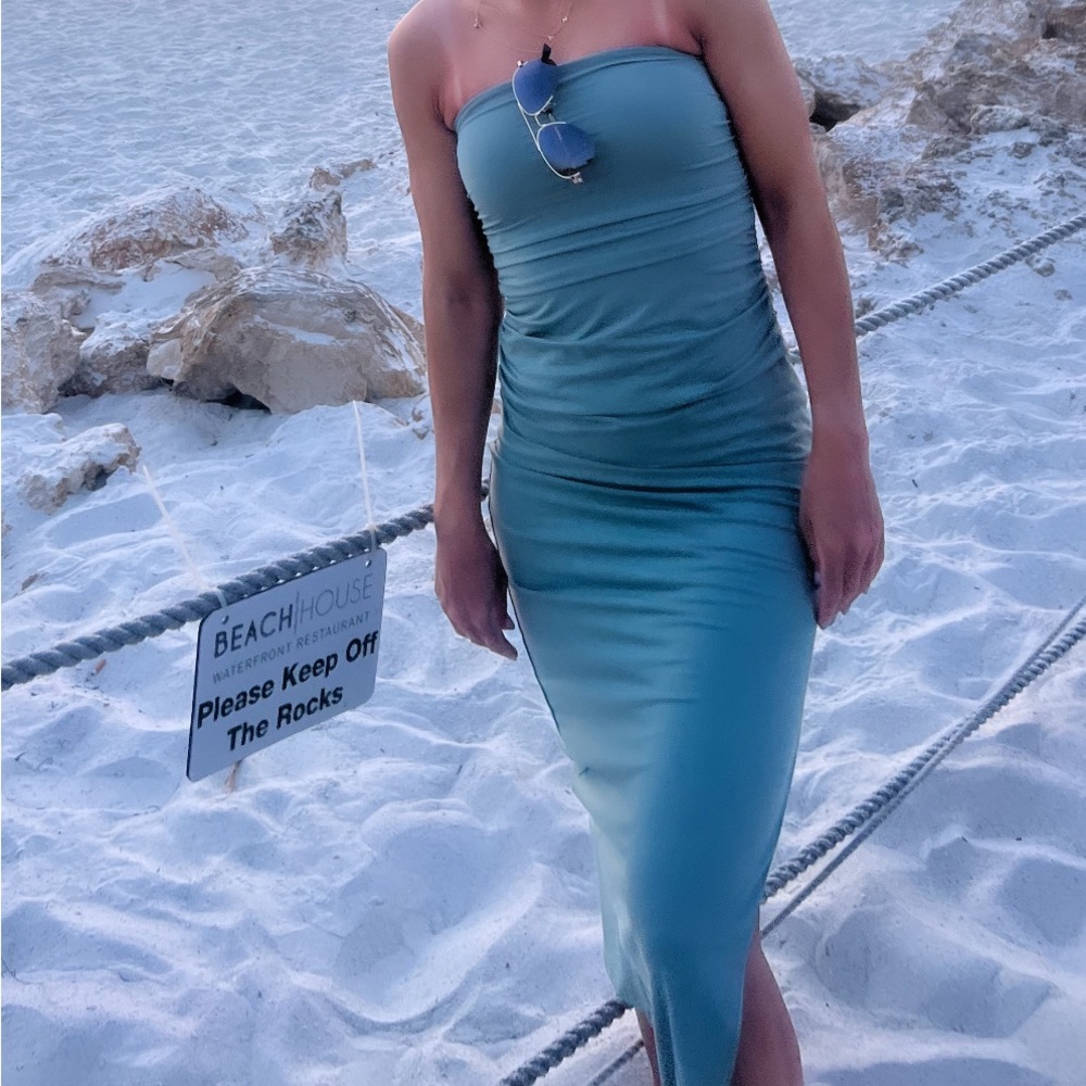 Abercrombie & Fitch sage knit midi Strapless Dress